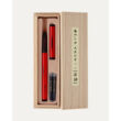 Kép 2/4 - Ecsettoll fekete tus piros bambusz - AK2500UK-RD