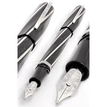 Töltőtoll Visconti Divine Black Oversize 18K "M" hegy