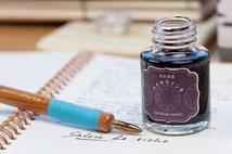 Haikara 40ml töltőtolltinta Guitar - T63 Salon de Violet