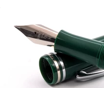 Desire töltőtoll Solid Green CT Kanwrite