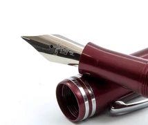 Desire töltőtoll Solid Pearl Maroon CT Kanwrite
